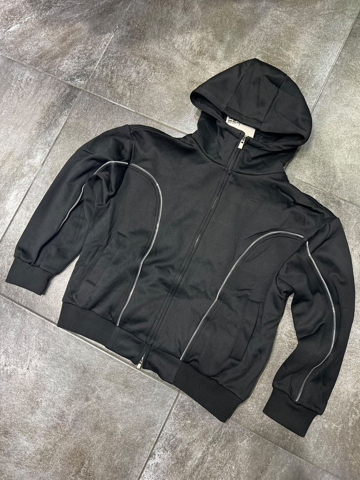 Coordinato Diagonal Zip