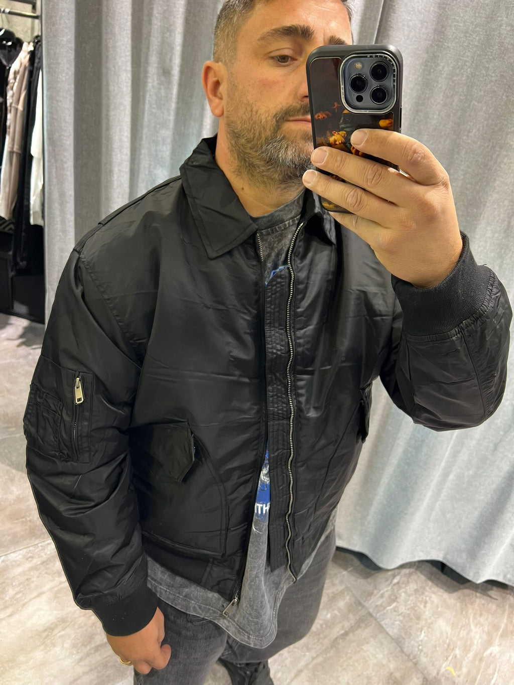 Giubbino Bomber Mod Alfa Cropped Black Friday 2025